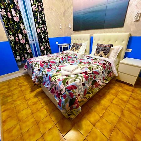 רומא Relaxon Guest House מראה חיצוני תמונה
