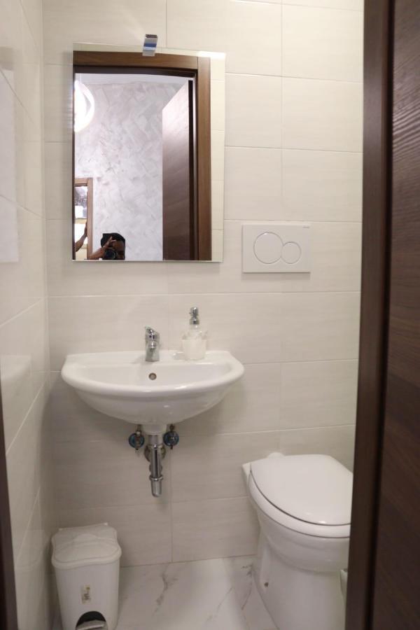 רומא Relaxon Guest House מראה חיצוני תמונה