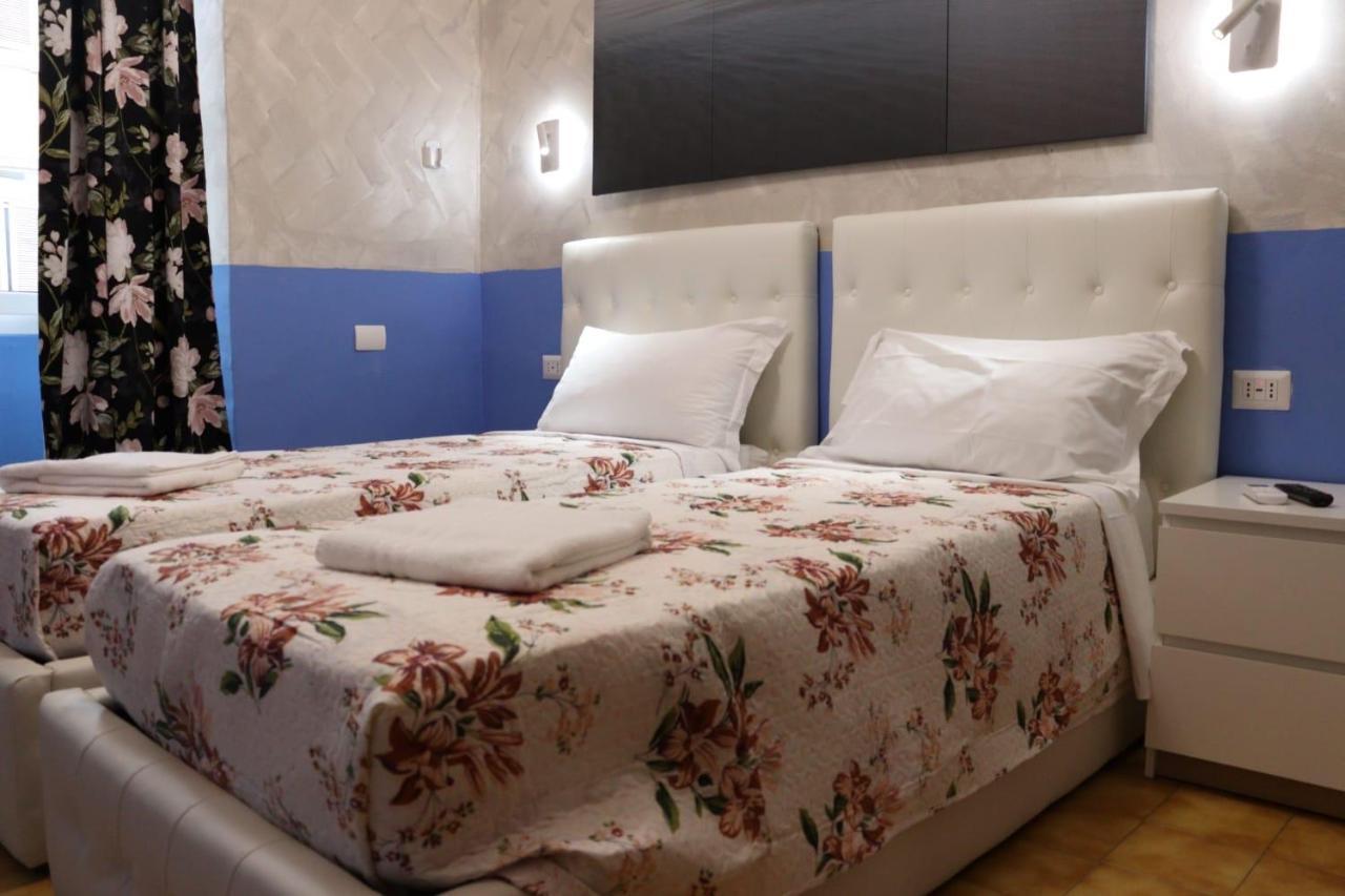 רומא Relaxon Guest House מראה חיצוני תמונה