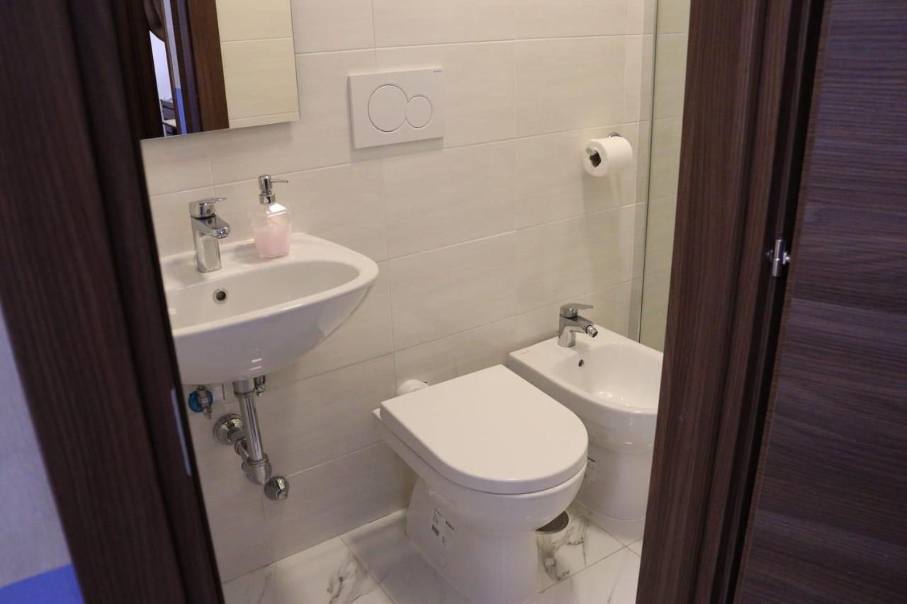 רומא Relaxon Guest House מראה חיצוני תמונה