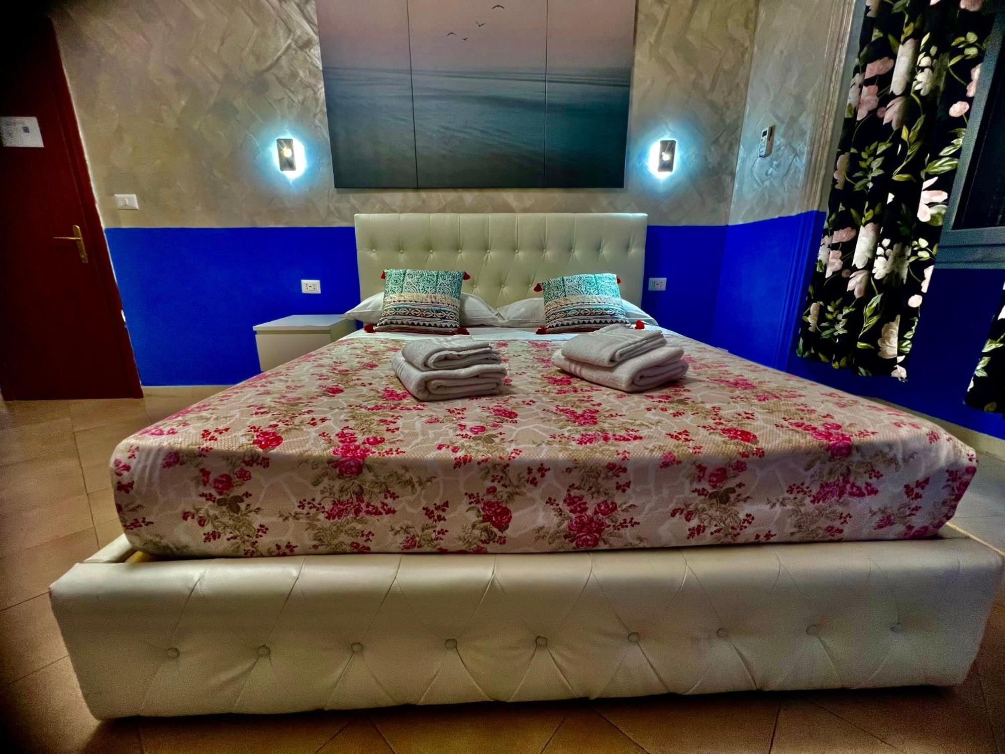 רומא Relaxon Guest House מראה חיצוני תמונה